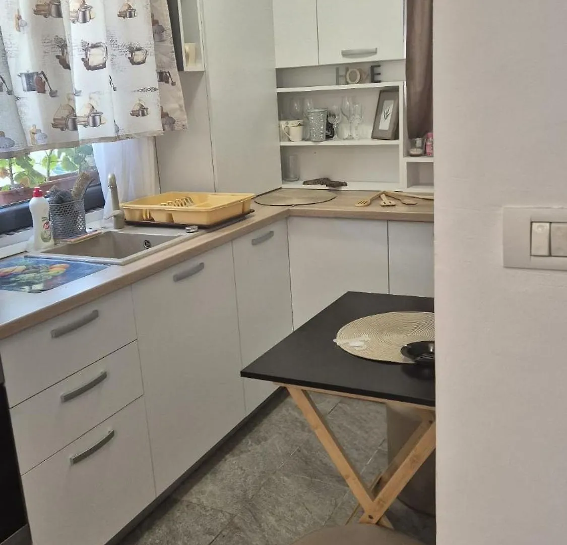 Lucyana Home'S Bucarest